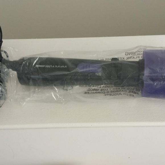 InfinitiPro Spin Curl Conair Ceramic Heat Curl - Picture 4 of 8